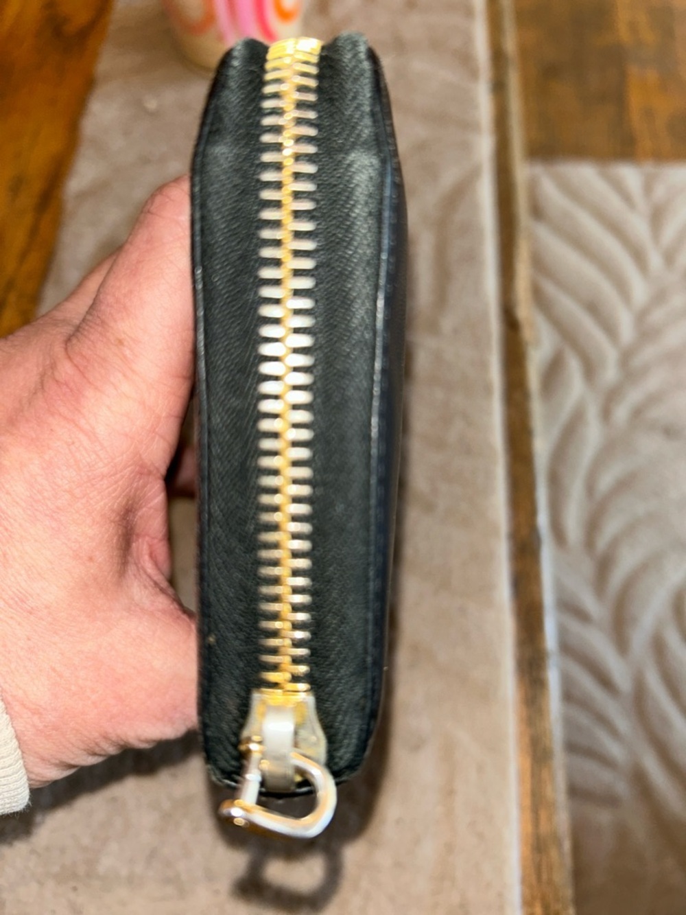 Prada Black Saffiano Zip Wallet with Gold Logo - Picture 3 of 9